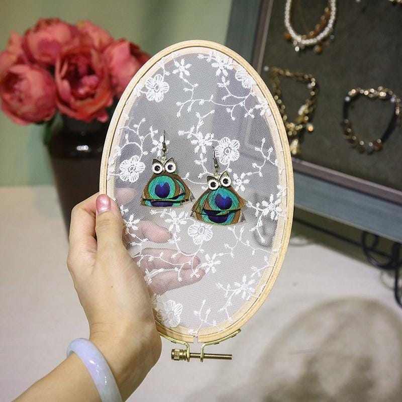 Oval Embroidery Shed Lace Pad Jewelry Rack Earrings Storage Display Stand, Lace Ordinary Version, Size: L (Wood)