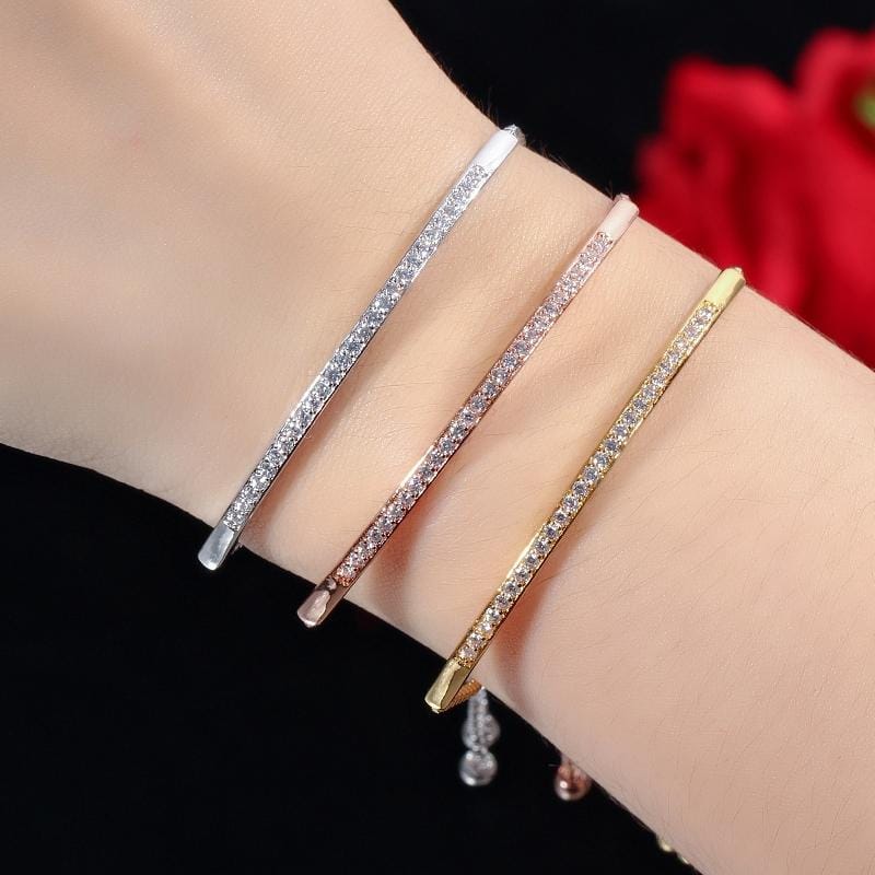 Adjustable Exquisite Hand Jewelry Micro-inlaid Zircon Shiny Single Row Curved Aracelet (platinum)