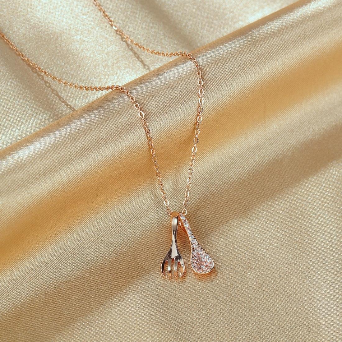 OPK 1683 Spoon Fork Pendant Clavicle Chain Female Necklace