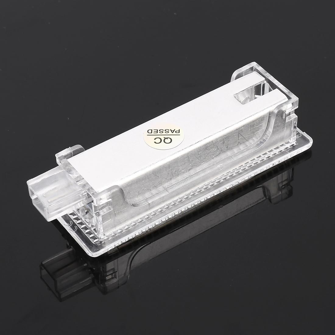 2 PCS LED Car DC 12V 1.5W 6000K 100LM Door Lights 18LEDs SMD-3528 Lamps for BMW E81 (White Light)