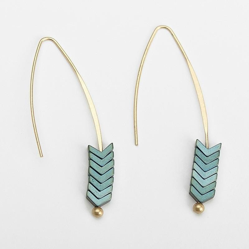 Vintage Natural Rock Stud Earrings Spear Arrow Long Hook Earrings Women Fashion Punk Style Jewelry (Silver)