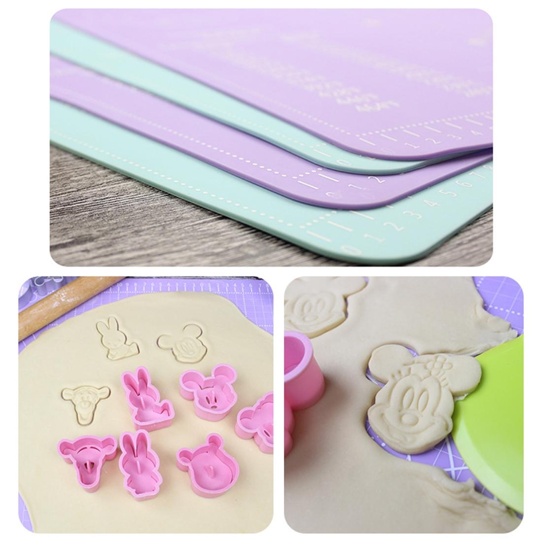 Non-slip Large and Thick Silicone Pastry Mat with Measurements 19 x 15 Inch, Random Color
