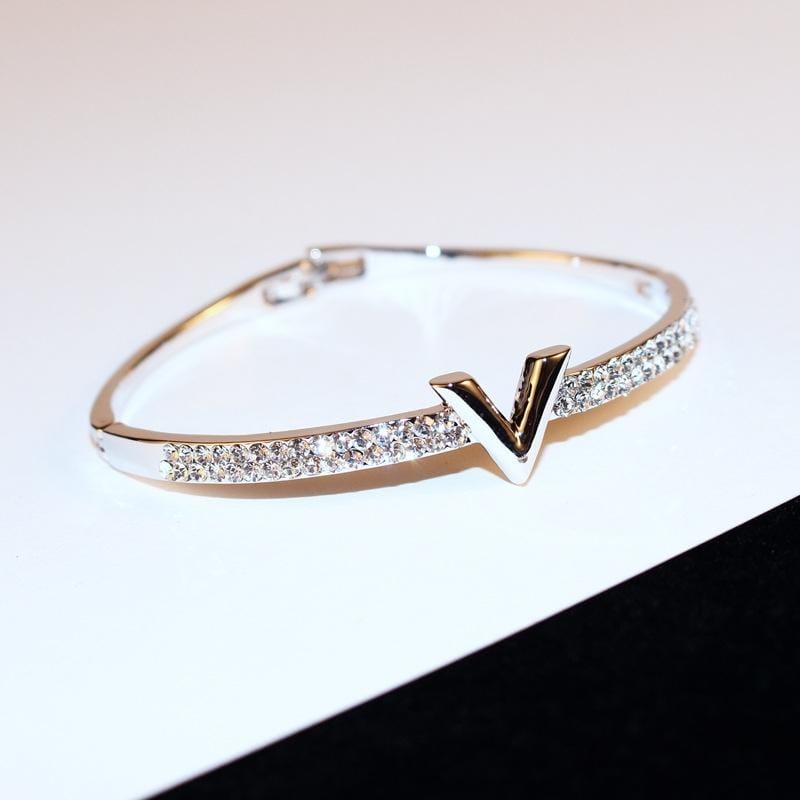 V Letter Design Zircon Rose Gold And White Simple Jewelry Bracelets For Women And Girls (Rose Gold)
