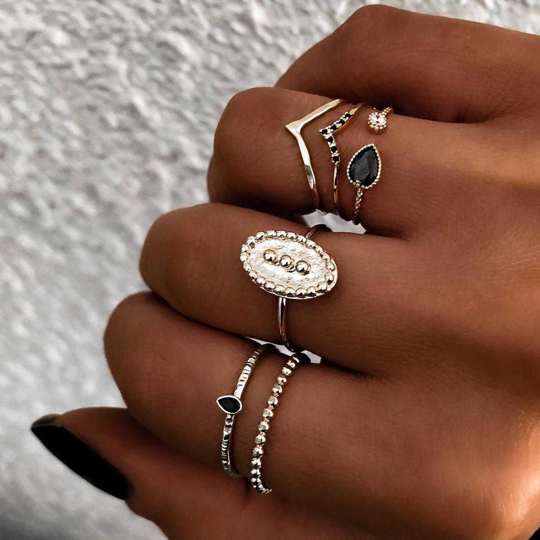 6 PCS Women Bohemian Simple Fashion Embossing Waterdrop With Diamond Rings Set Jewelry (Gold)