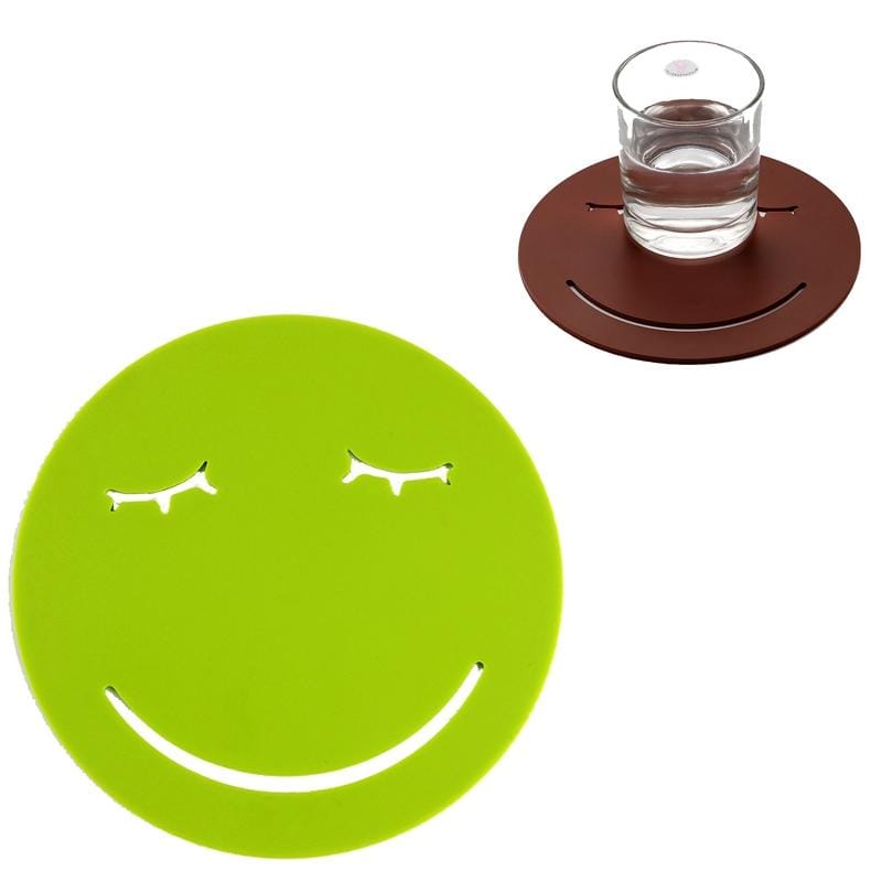 3 PCS Smile Face Expression Shape Food Grade Silicone Placemat Household Insulation Pad Cartoon Expression Non-Slip Table Mat Microwave Heating Pad (Green)
