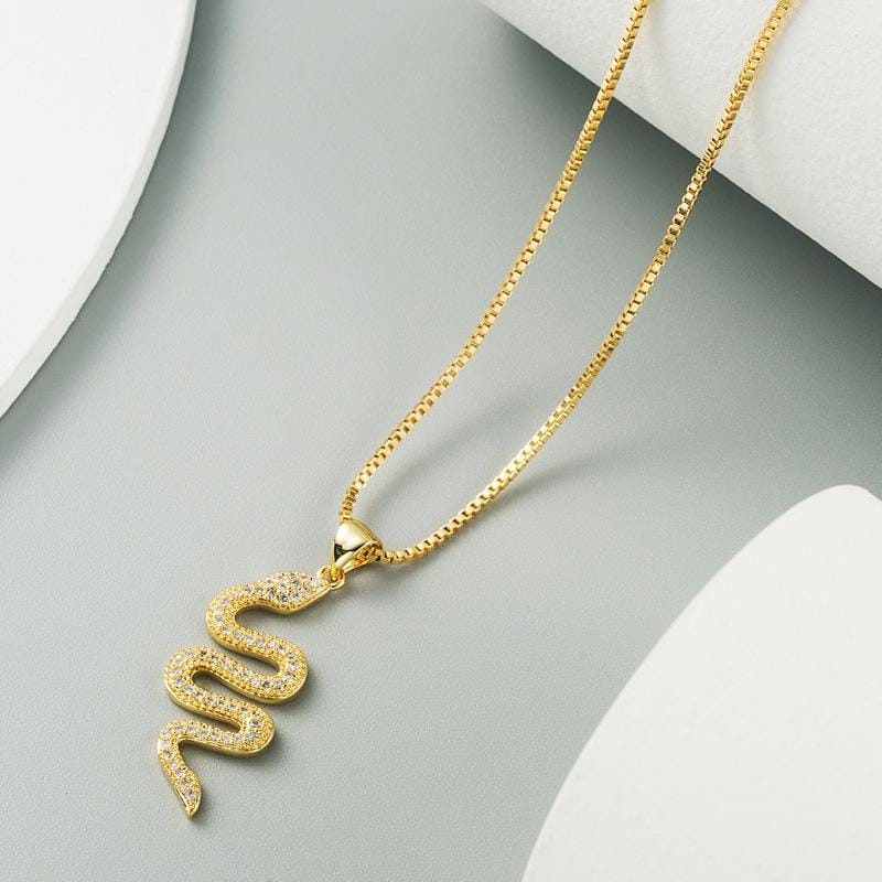 2 PCS Creative Snake-shaped Pendant Necklace Personality Female Punk Style Inlaid Zircon Necklace